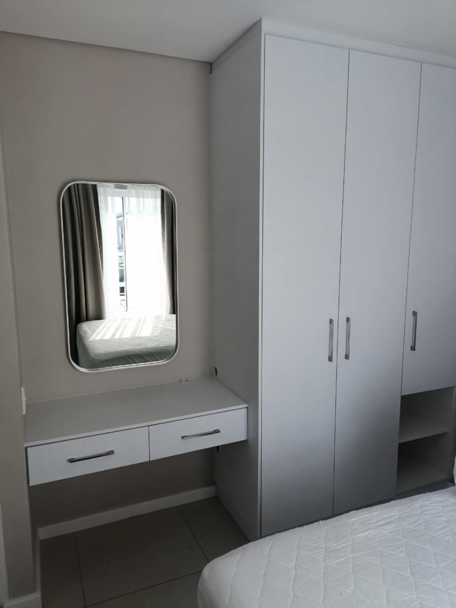 2 Bedroom Property for Sale in Somerset Lakes Western Cape